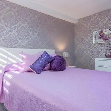 La Magia Del Rosa Córdova